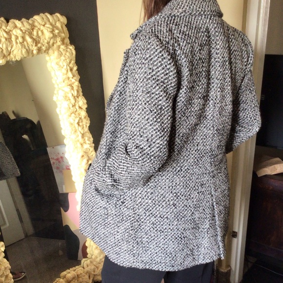 Winter coat - Picture 2 of 4